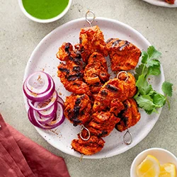 GARLIC CHICKEN TIKKA